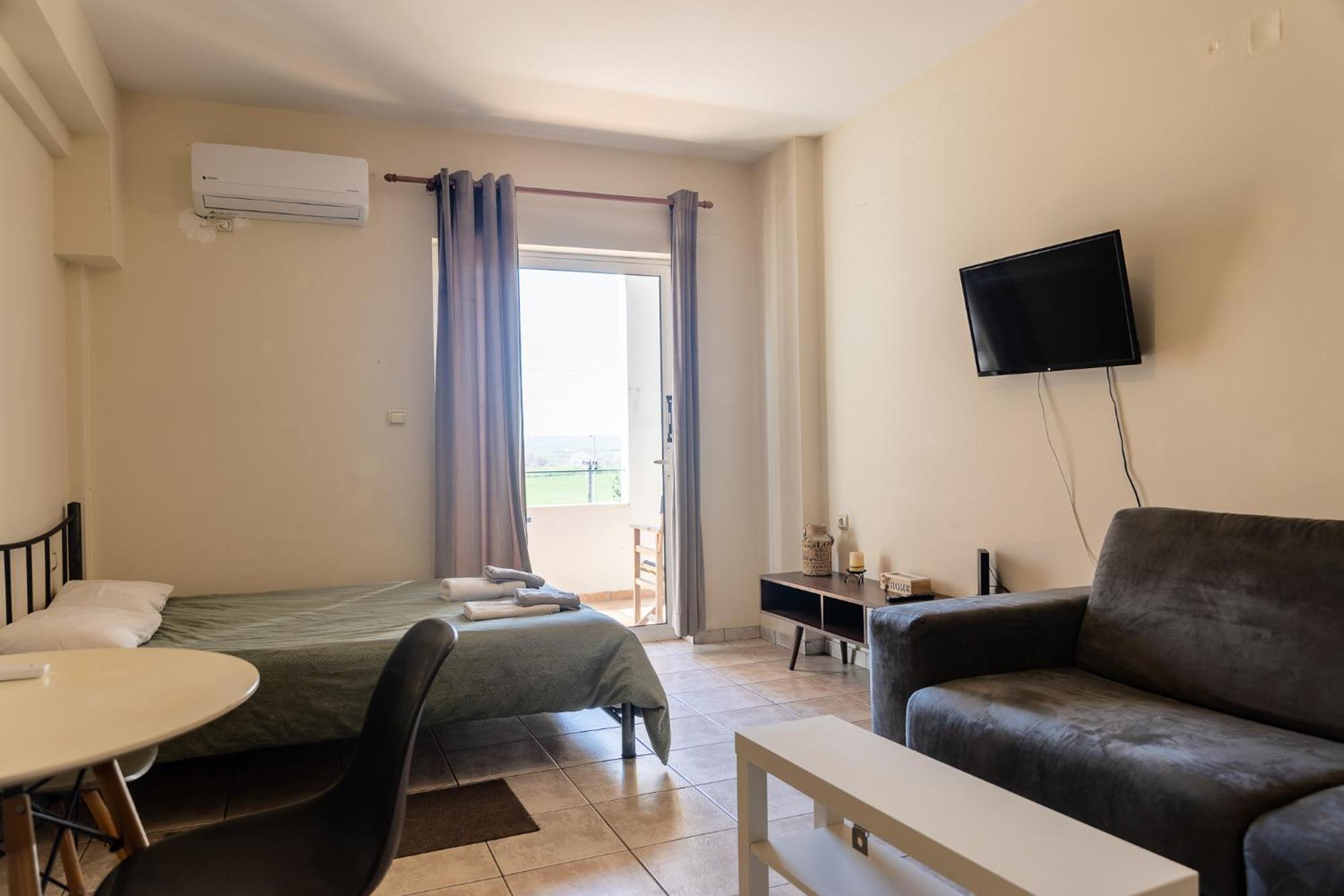 Elia Mini Suites 7 Lárisa Eksteriør bilde